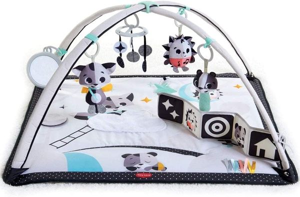 Tiny Love Black & White Gymini — Gimnasio evolutivo musical 2 en 1